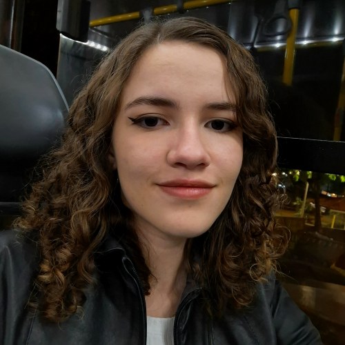 Giovana Gomes